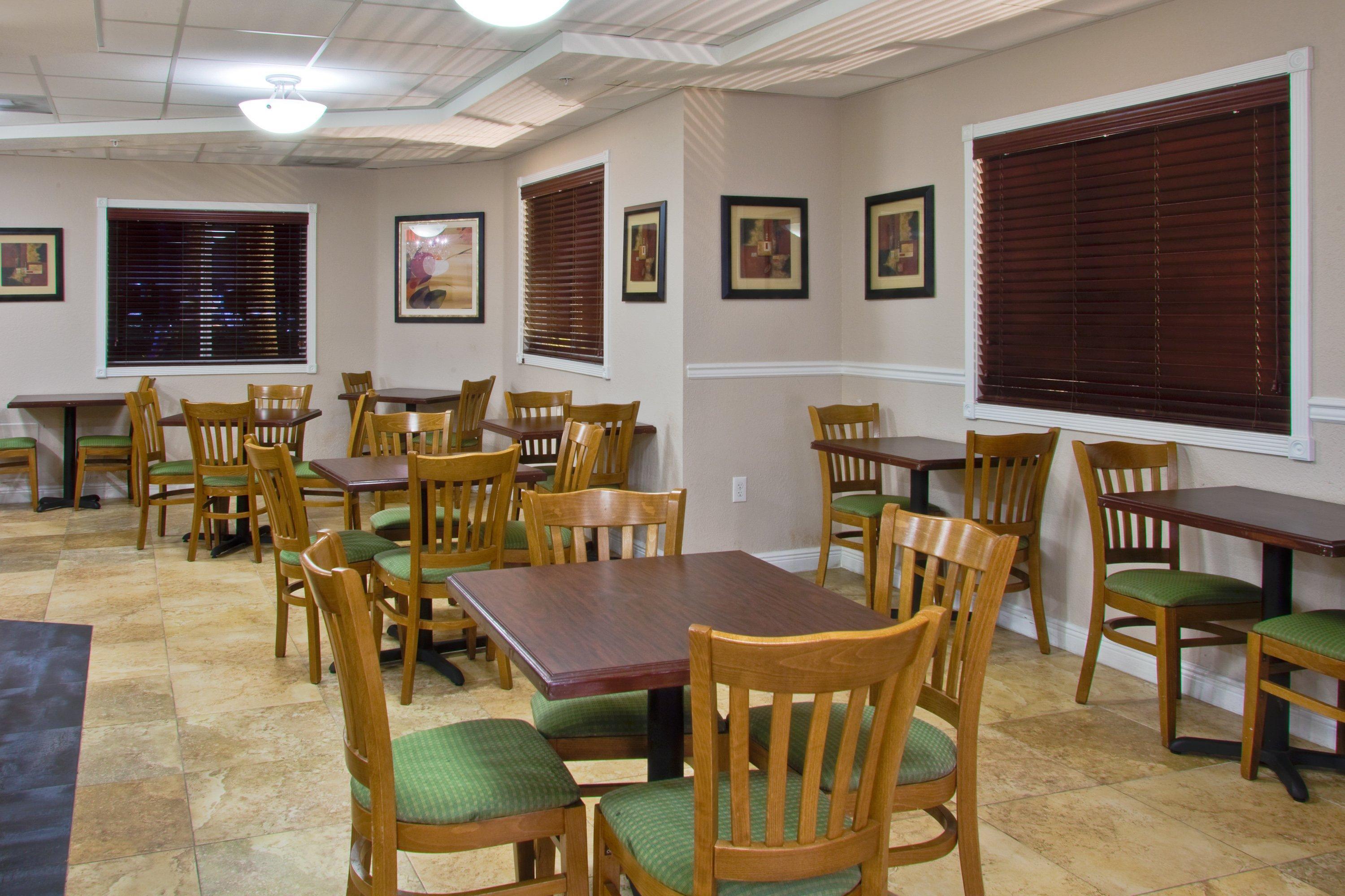 Holiday Inn Express West Palm Beach Metrocentre By Ihg Eksteriør bilde