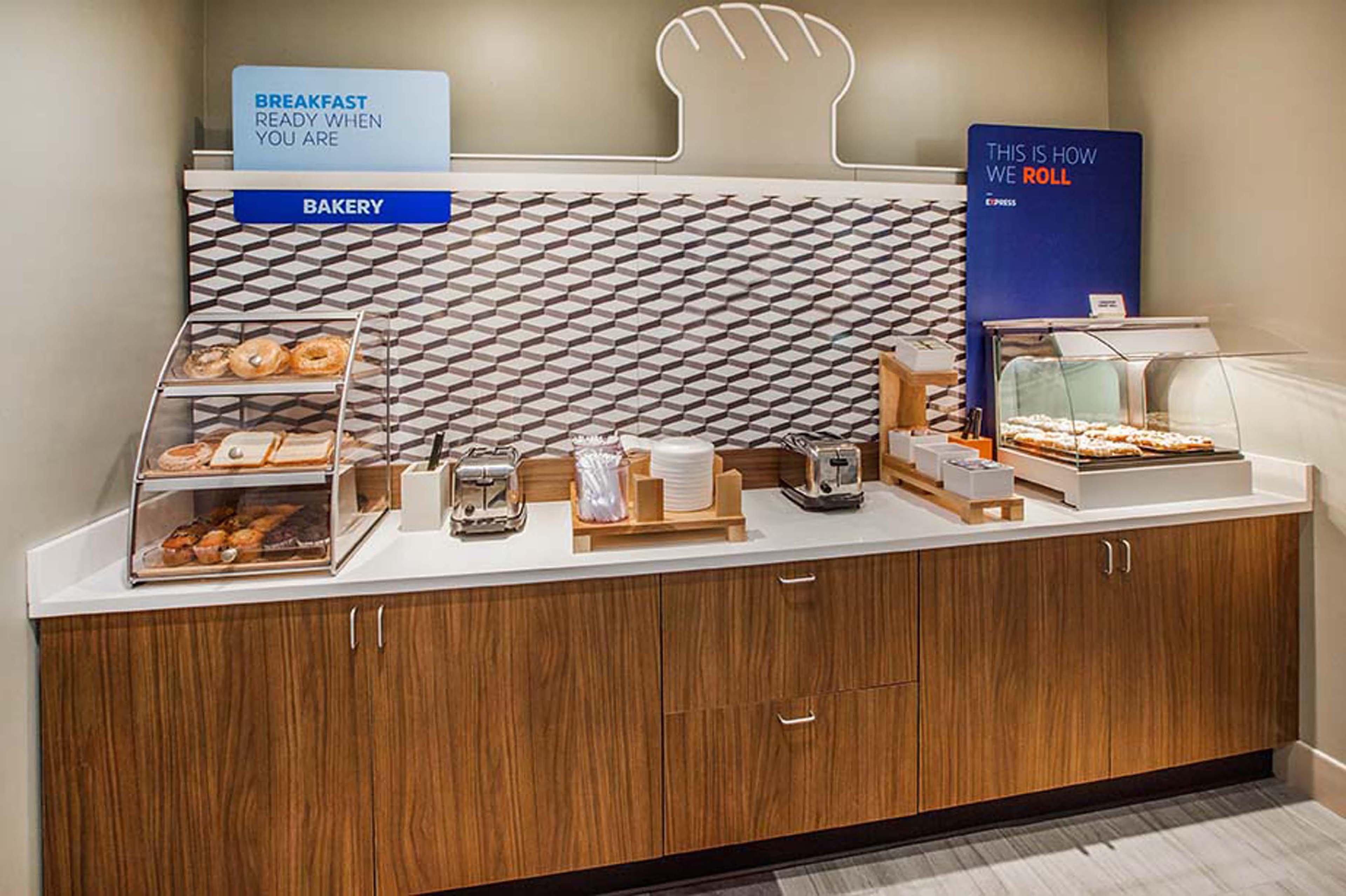 Holiday Inn Express West Palm Beach Metrocentre By Ihg Eksteriør bilde